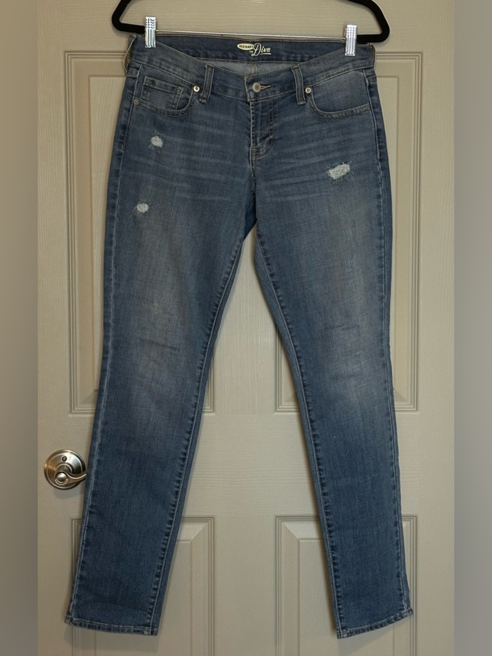 OLD NAVY “The Diva" Low-Rise Skinny Jeans - Size 4 - Picture 2 of 5